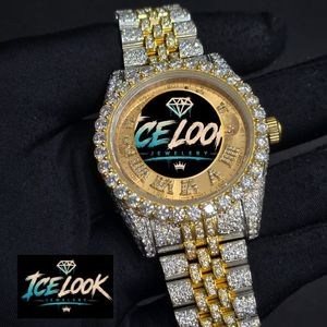 นาฬิกาข้อมือ Ice Look Jewelry รุ่น Unisex หรูหรา ตัวเรือนสแตนเลสสตีลสีทอง ขอบหน้าปัดประดับเพชร สายสีเงิน ระบบกลไก ขนาด 42 มม. คุณภาพสูง - Product Image 3