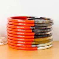 Gelang Bangle Wanita High Fashion Ramah Lingkungan dari Bahan Organik Warna Alami Tanduk Kerbau Gaya Bulu Hewan yang Dipoles