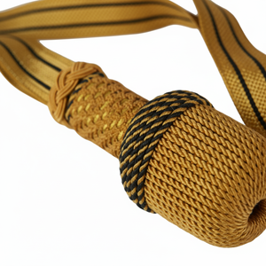 Nouvel Arrivage : Équipement de Défense Personnelle Professionnel Wallow Embroidery Works – Tresse en Mylar Dorée, Noire et Verte pour Nœuds d'Épée - Product Image 2