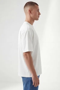 เสื้อยืดคอกลมผู้ชาย แขนสั้น ผ้าถักเนื้อนุ่ม ระบายอากาศได้ดี ป้องกันรอยยับ  โลโก้ด้านหน้า  ไม่มีลาย  ผ้าย้อมสีพื้น  โพลีเอสเตอร์/คอตตอน รุ่นล่าสุด - Product Image 2