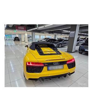 Audi R8 5.2 V10 Spyder de décembre 2021 avec boîte de vitesses automatique, volant à gauche, sièges en cuir, caméra arrière - 37 652 km - Product Image 6