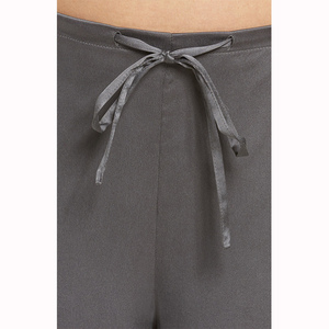 Conjunto de Pijamas de Seda para Mujer al por Mayor, Personalizable, 100% Algodón, Transpirable, de Secado Rápido, con Opción de Logotipo Frontal - Product Image 6