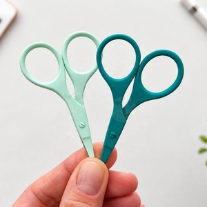 Fournisseurs de ciseaux à broder Little Snip en gros, fabricants de ciseaux à couper le fil, producteurs de ciseaux à enfiler le fil - Product Image 4
