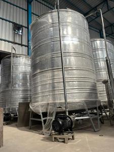 Sistema de Tratamiento de Agua por Desalinización de Acero Inoxidable 304 Personalizado, Tanque de Almacenamiento Vertical, Unidad de Filtración RO 3000L/Hora, UV/Ozono 1 - Product Image 4