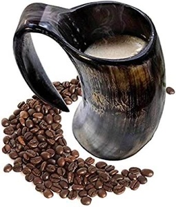 Tasse en corne viking faite à la main, forme irrégulière, style vintage, motif naturel poli, pour fêtes, vaisselle et assiettes - Product Image 5