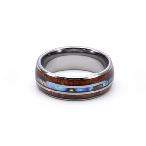 Anillo de Boda de Acero de Tungsteno con Incrustaciones de Concha Azul Colorida y Banda Plateada Pulida de Alta Calidad de 8 mm para Hombre - Product Image 5