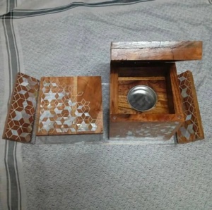 Brûleur d'encens moderne en bois incrustation de nacre à prix économique Mubakhar Ramadan modèle thé parfumé anis étoilé religieux - Product Image 1
