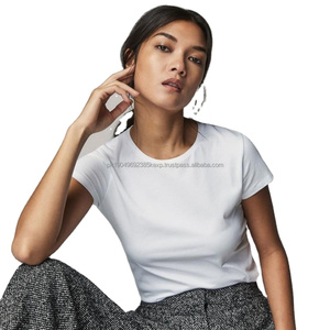 เสื้อยืดคอกลมสำหรับผู้หญิงทรงหลวมสีพื้นผ้าฝ้าย100% สำหรับผู้ชายทรงหลวม - Product Image 1