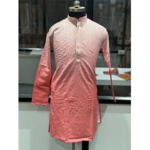 Vente en gros : Élégante Kurta à motifs dégradés avec broderie de sequins artisanale pour la collection festive, disponible à la vente - Product Image 1