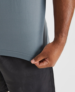 T-shirt à col rond de haute qualité, couleur unie, manches courtes, respirant, coupe régulière, haut de yoga pour homme, 100% polyester, vêtements décontractés - Product Image 4