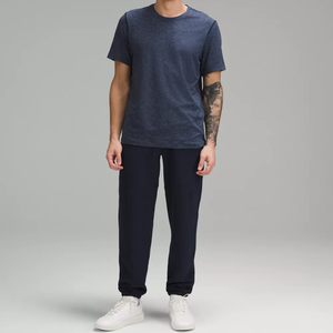 Camisetas de Manga Corta para Hombre, 100% Poliéster, 220g, Tejido Antipilling, Cuello Redondo, Teñido con Hilo, Secado Rápido, Color Sólido, Frente Liso - Product Image 2