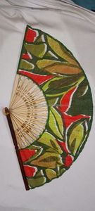 Éventail à main en bambou sculpté de haute qualité, magnifique éventail pliant rétro ajouré en dentelle, thème mariage, fait main, objet d'art et de collection, Chine - Product Image 5