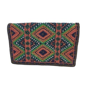 Sac à main décontracté de luxe fait main en Inde, assortiment de perles de verre multicolores, sac artisanal durable, sacs fourre-tout promotionnels - Product Image 1