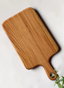 Planche à découper en bois de qualité supérieure Unicorn Handicrafts, fabriquée à la main en bois de manguier, sheesham et ashoka, taille personnalisée, logo OEM, vente en gros - Product Image 1