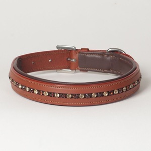 Collar de Cuero de Lujo para Perro con Acabado Premium Hecho a Mano para Compradores Globales de Divine International - Product Image 4