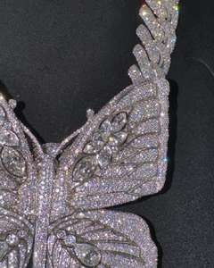 Pendentif Papillon en Moissanite VVS, Bijou de Luxe d'Inspiration Designer pour Femme, en Argent 925 Sertie de Moissanites Taille Ronde Brillante Certifiées, Idéal pour les Fêtes - Product Image 5