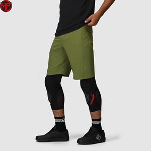 Pantalones Cortos de Ciclismo de Montaña Personalizados para Hombre, Color Verde, Protección para las Rodillas, Ajustados, de Poliéster - Product Image 2
