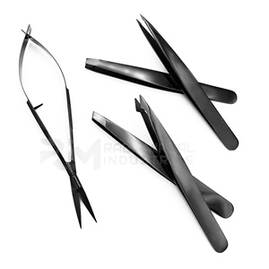 Pince à épiler RMI en acier inoxydable à pointe inclinée 4 points noire et ciseaux à cuticules à ressort légers, luxueux et lavables - Product Image 5