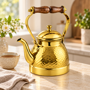 Bouilloire à thé en acier inoxydable martelé avec poignée en bois, 1,5 L, finition dorée, pot à eau pour servir le thé et le café - Product Image 4