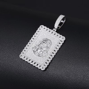 Pendentif Micro Pavé Visage de Jésus en Moissanite, Plaqué Or et Argent, Bijou de Luxe Hiphop Tendance pour Homme - Product Image 3