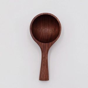 Cuillère de cuisine en acacia avec grain de bois naturel pour une cuisine de luxe, ensemble de cuillères de service en bois avec finition brillante et bords lisses - Product Image 3