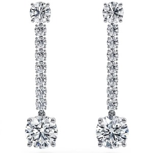 Pendientes de Diamantes Redondos en Cascada en Metal Precioso (Exquisito Regalo para Novia) - Product Image 3