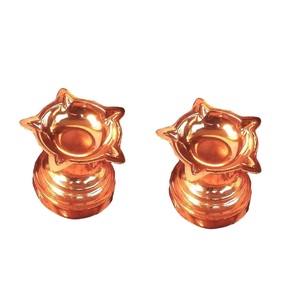 Deepak Diya Tradicional de Cobre en Forma Redonda para Pooja, Decoración del Hogar y Oficina, Juego de 4 Piezas Marrones de 1 Pulgada, Ideal para Regalo - Product Image 5