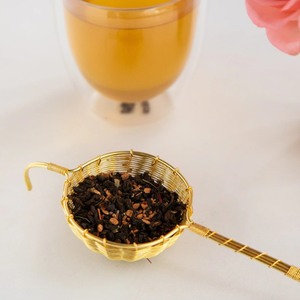 Elegante Infusor de Té y Café Dorado, Colador de Espresso Metálico para Cocina y Mesa, Accesorio para el Hogar - Product Image 4