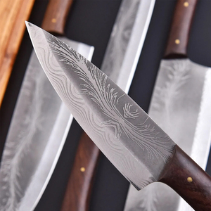 Ensemble de couteaux de chef en acier Damas avec étui en cuir, collection de couteaux de cuisine de haute qualité pour la cuisine à domicile et un usage professionnel - Product Image 2