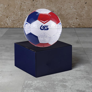 Ballon de football thermocollé de qualité supérieure, nouveau style, couleur personnalisée pour les jeunes. - Product Image 4