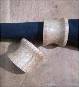 Anneaux de serviette en résine blanche élégants, durables et écologiques, design cylindrique, vaisselle minimaliste moderne pour mariages et banquets (vente en gros) - Product Image 5