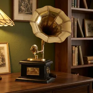 Gramófono Cuadrado de Latón Estilo Vintage, Decoración Ecológica de Estilo Antiguo, Fonógrafo Decorativo para Sala de Estar y Mesa del Hogar - Product Image 6