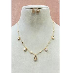 Ensemble collier et boucles d'oreilles en moissanite plaqué or de haute qualité pour femmes, occasions de mariage et cadeaux - Product Image 2