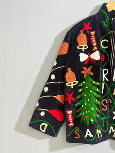 เสื้อแจ็คเก็ตกำมะหยี่ปักลายซูซานีสำหรับคริสต์มาส  งานฝีมือประดับประดาด้วยมรดกทางวัฒนธรรมอันล้ำค่า  เสื้อคลุมสำหรับผู้หญิงในฤดูหนาว ของขวัญคริสต์มาส เสื้อโค้ทกันหนาว เสื้อเบลเซอร์ฤดูหนาว - Product Image 5