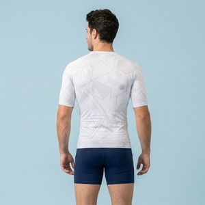 Camiseta Deportiva de Compresión para Hombre, Blanca, con Patrón Geométrico, Manga Corta, Cuello Redondo, Secado Rápido, Ajuste Atlético - Product Image 3
