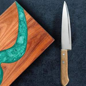 Tabla de Cortar Redonda de Madera Natural y Resina Epoxi de 1.5 cm de Grosor, Apta para Lavavajillas, Hecha a Mano para Cocina, Hotel, Restaurante, Catering - Product Image 6