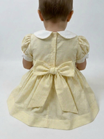 OEM ODM Vestido de Verano para Bebé Niña, Estilo Inglés, Hecho a Mano, con Mangas Abullonadas, hasta la Rodilla, con Rayas Geométricas Amarillas en Satén, Diseño Personalizado