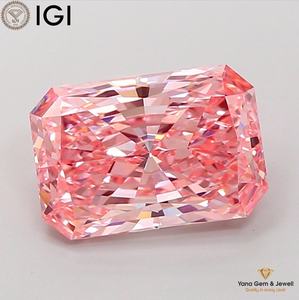 Diamant de laboratoire cultivé CVD de 4,01 carats, taille Radiant, couleur Fancy Vivid Pink, clarté VVS2, avec certificat IGI, pour création sur mesure - Product Image 1