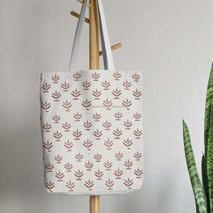 Sac de shopping minimaliste imprimé à la main avec des motifs floraux, sacs de shopping lavables avec logo, sacs à vêtements imprimés personnalisés - Product Image 6
