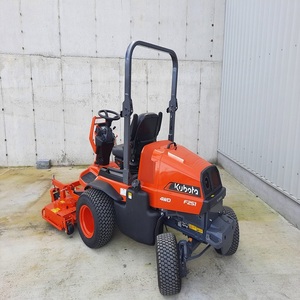 เครื่องตัดหญ้า Kubota F251 ขนาด 50 นิ้ว รถแทรกเตอร์ 4x4 เครื่องจักรทำสวนสำหรับงานหนัก เครื่องตัดหญ้าสำหรับใช้ในฟาร์ม ขายส่งราคาถูก - Product Image 3