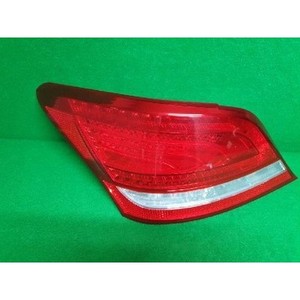 Feu arrière gauche d'occasion Equus 924013N000 - Product Image 1