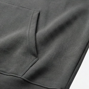 Ensemble de survêtement streetwear pour femmes, sweat à capuche et short, 100% coton, léger, respirant, logo personnalisé imprimé, vente en gros de vêtements de sport - Product Image 5