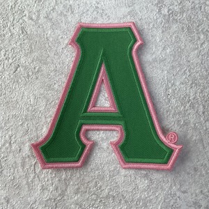 Parches de Tela de Sarga Bordados Personalizados con Emblemas All Star para Letras Griegas de Hermandades y Fraternidades - Para Gorras, Bolsos y Regalos - Product Image 1