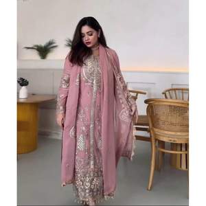 TENDANCE GEORGETTE BRODERIE SÉQUENCE TRAVAIL TOP PALAZZO AVEC DUPATTA BÉBÉ ROSE - Product Image 1