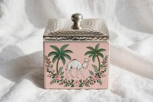 pink dates <b>box</b> enamel printed metal container square <b>storage</b> jar camel palm tree motif <b>floral</b> design luxury khajur <b>box</b> ramadan g - Product Image 3
