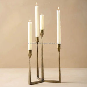 Candelabro de metal pulido negro para el centro de mesa de decoración del hogar y velas de cena romántica con atractivo de diseño clásico - Product Image 4