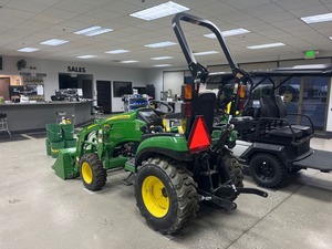 Tractor Compacto 2025 2025R Z135555, Equipo Premium Listo para Exportación - Product Image 5