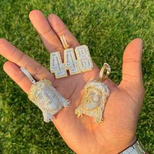 Colgante de letra inicial estilo hip-hop con micro pavé de moissanita, brillante, de plata de ley 925 chapada en rodio, para fiesta - Product Image 2