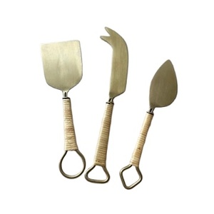 2024 nouveauté métal durable avec osier rotin poignée fromage outils cuisine couleur boîte fromage couteau ensemble prix abordable - Product Image 1