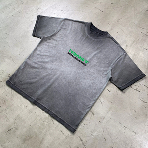 เสื้อยืดคอตตอนถักทรงโอเวอร์ไซส์สำหรับผู้ชาย น้ำหนัก 230 กรัม ผ้าคอตตอนหนา 100% ระบายอากาศได้ดี ลวดลายวินเทจฟอกสี  โลโก้ด้านหน้าปรับแต่งได้ - Product Image 6